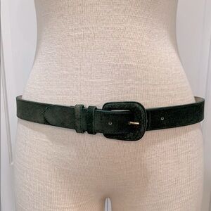 Casual Corner sz L forest green suede vintage belt